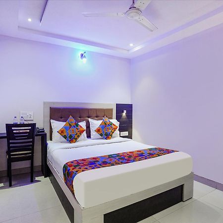Fabexpress Embassy Suites - Nr Bkc Βομβάη Εξωτερικό φωτογραφία